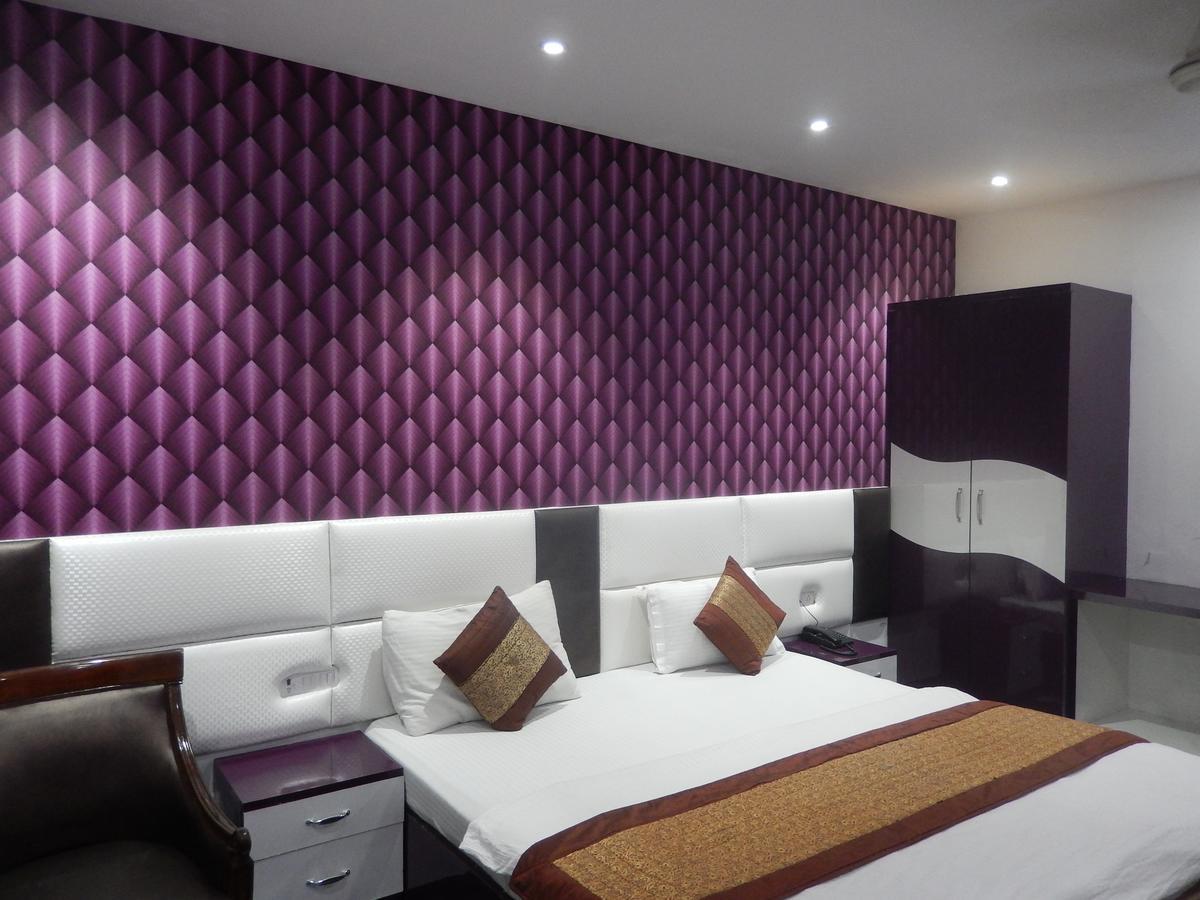 A New Delhi Hotel Orchid Garden Exterior foto